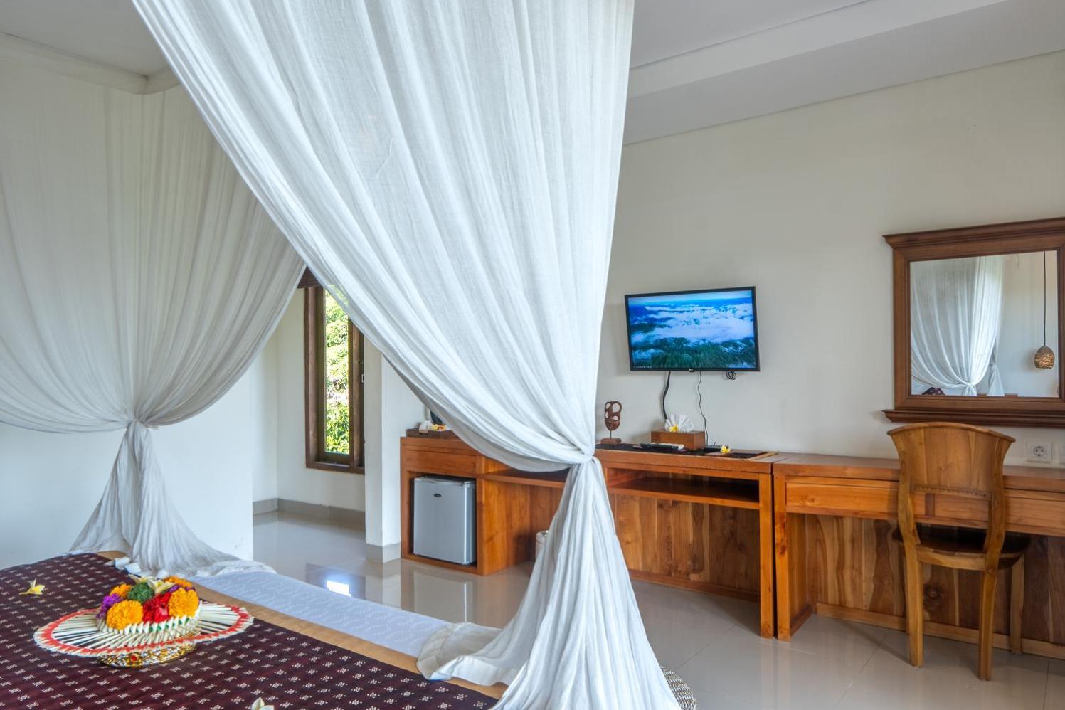 Mahadana Ubud Bagian luar foto