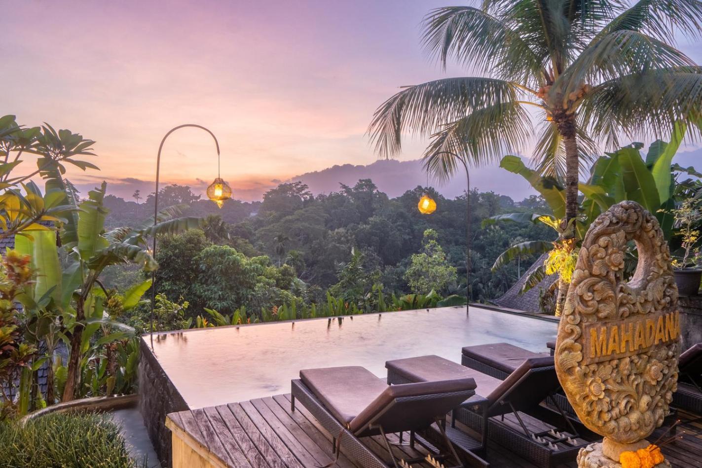 Mahadana Ubud Bagian luar foto
