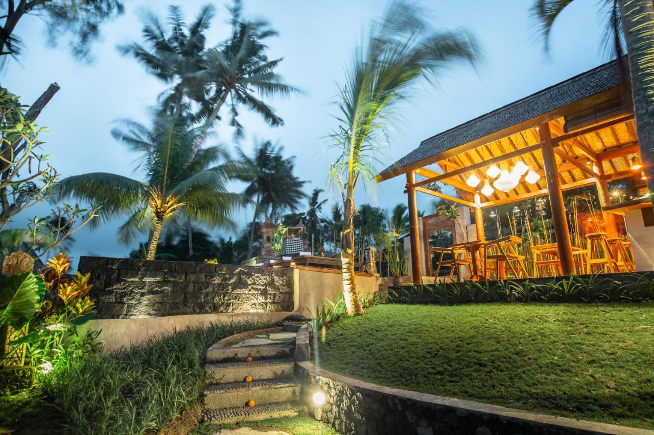 Mahadana Ubud Bagian luar foto